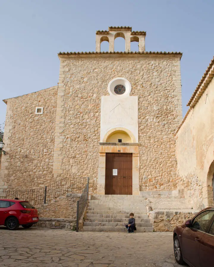 Caimari: Alte Pfarrkirche Esglèsia Vella